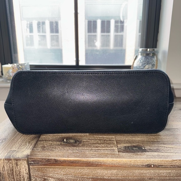 Michael Kors Mercer Medium Top Zip Multifunction Tote - Black Pebbled Leather - Picture 8 of 15